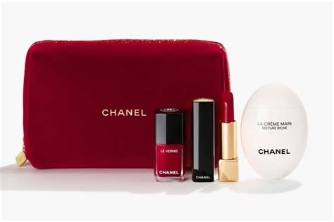 chanel beauty gift set 2023|Explore Wonderful CHANEL Gifts for the Holidays.